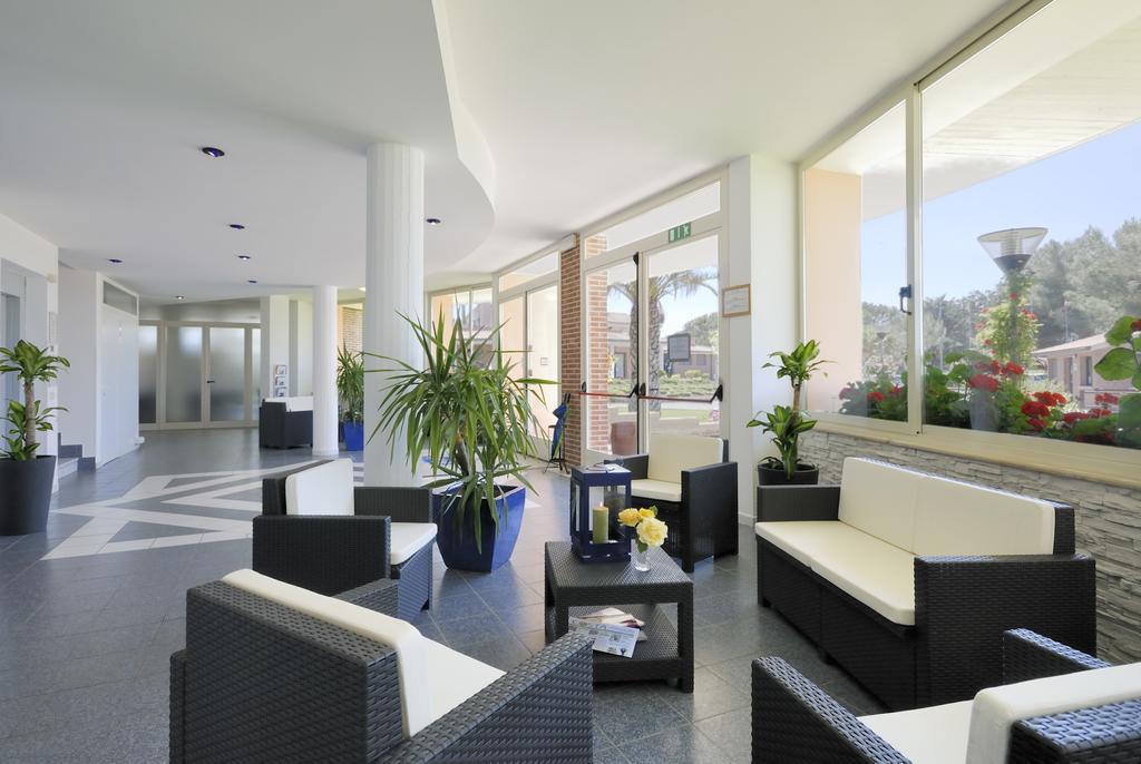 La Cecinella Apartments Марина-ди-Чечина Экстерьер фото
